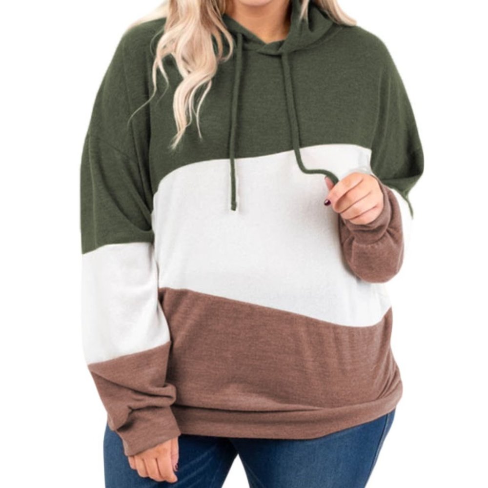 Green Lucky Break Color Block Plus Size Hoodie - image 1